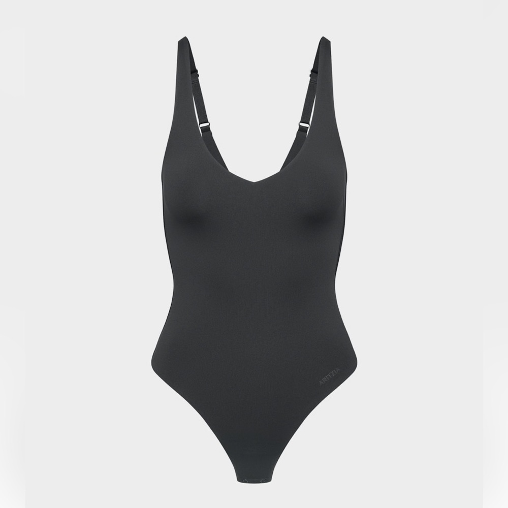 Aritzia black bodysuit apex